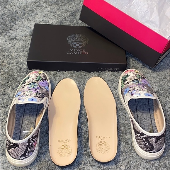 Vince Camuto Shoes - Vince Camuto Dress Sneaker